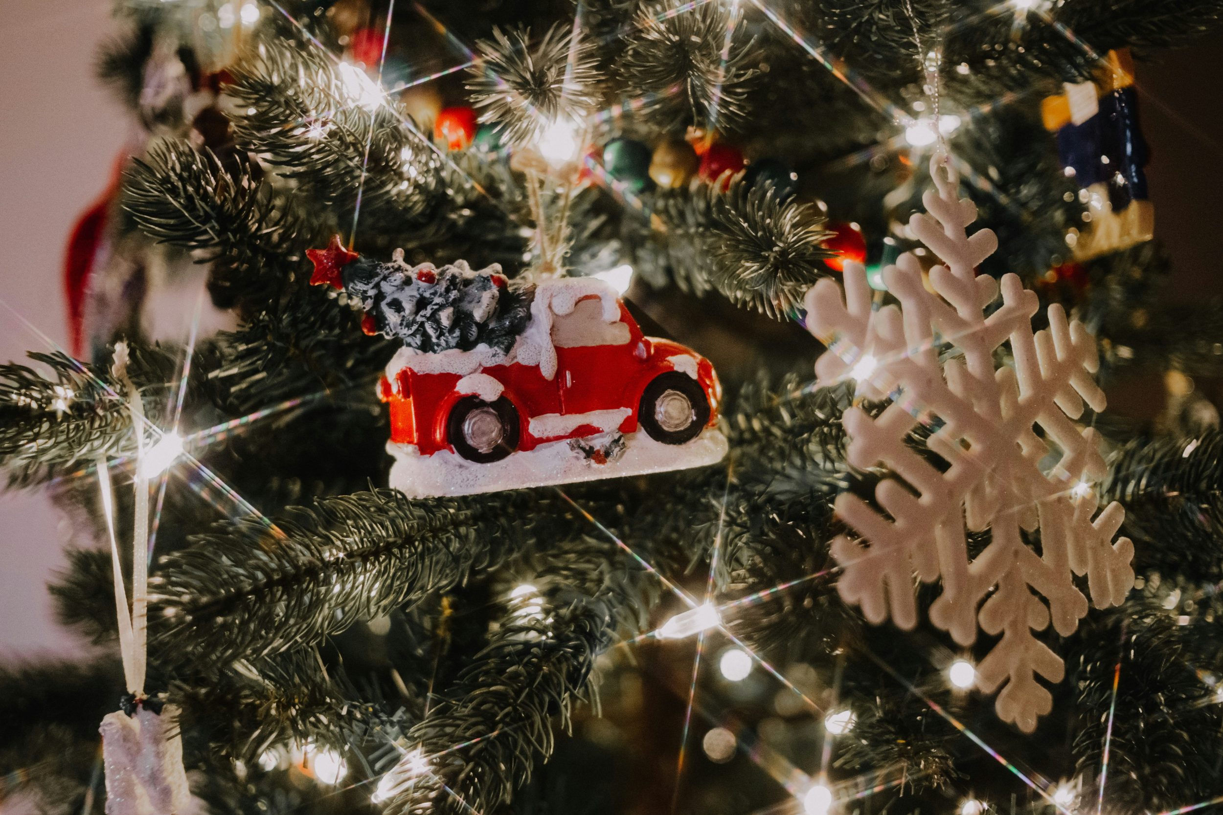 Merry Christmas From Auto Daznostics & Locksmiths!